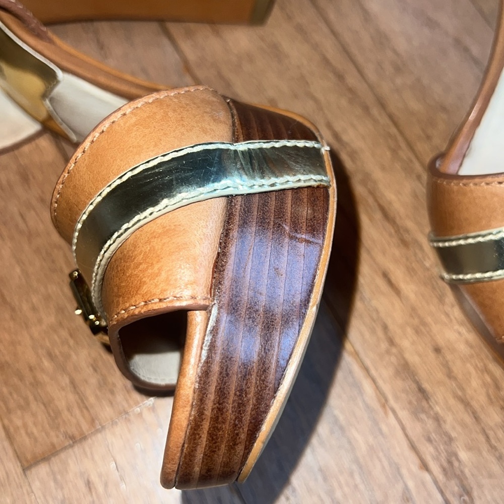 Michael Kors Sandals - Picture 13 of 15